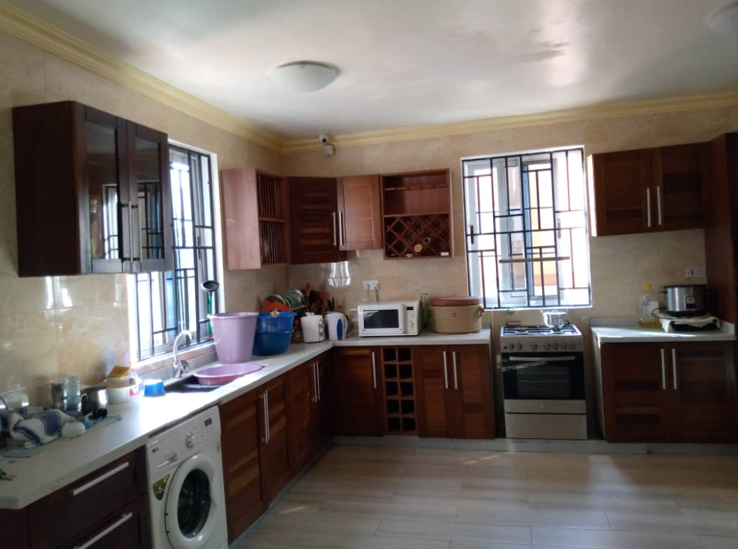 Screenshot-2025-10-22-122614-a4